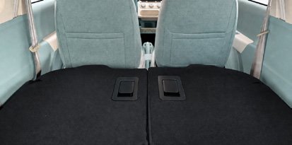 Foldable rear seats